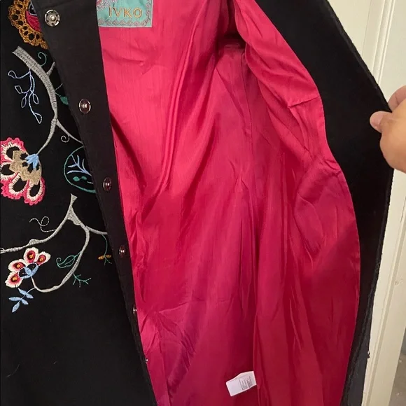 IVKO Black Wool Embroidered Hooded Coat.  Size 40. - Picture 9 of 15